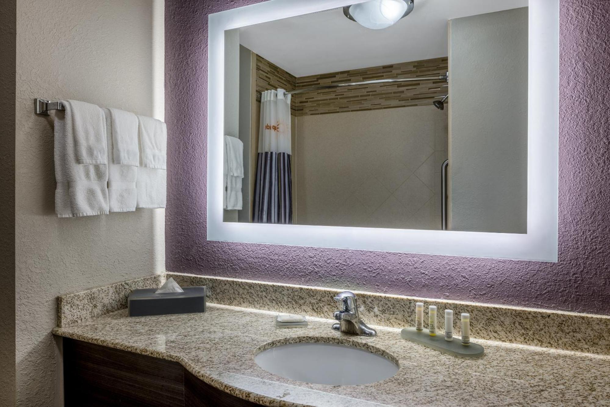La Quinta By Wyndham Covington Hotel Luaran gambar
